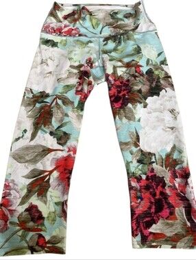Colorado Threads Size Medium Floral Athletic Leggings Cropped Capri Length